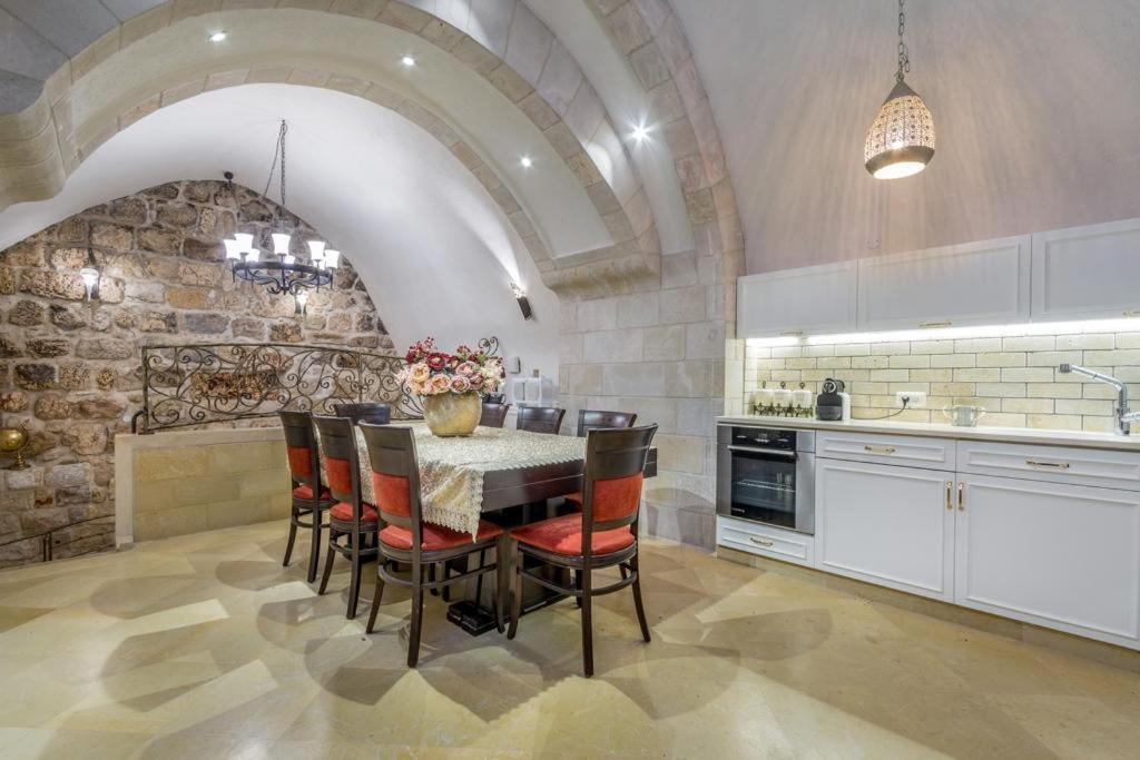 Western Wall Luxury House Jerusalén Exterior foto